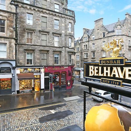 Joivy Elegant Home At The Heart Of The Royal Mile Единбург Екстериор снимка