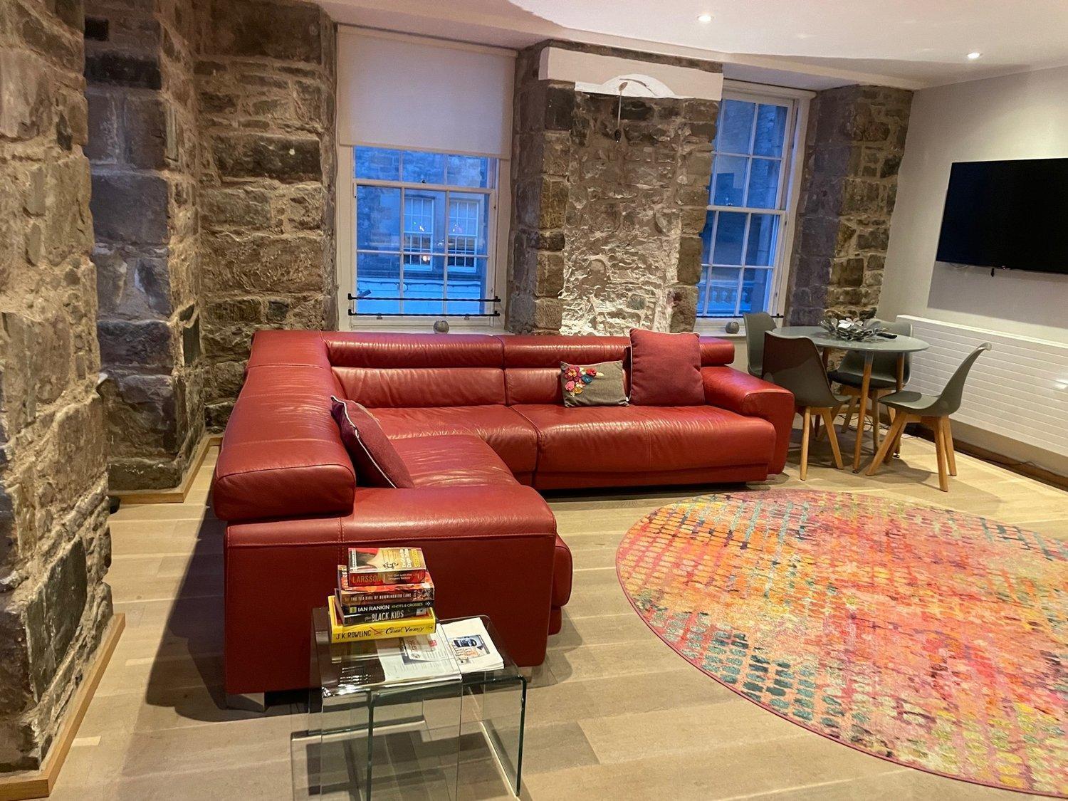 Joivy Elegant Home At The Heart Of The Royal Mile Единбург Екстериор снимка